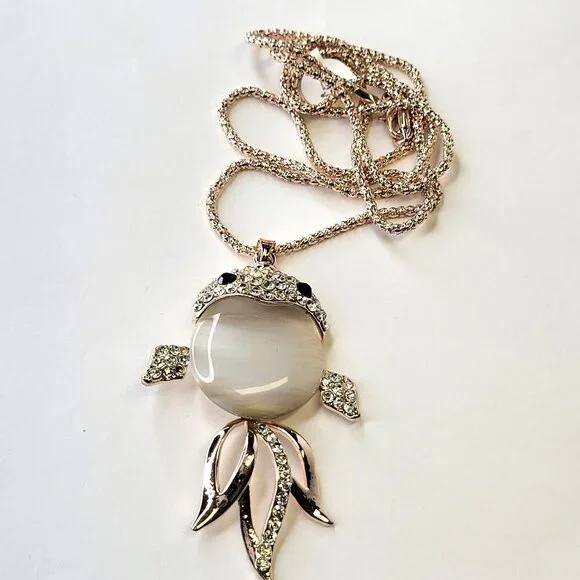 Fish Pendant Necklace - Picture 12 of 12